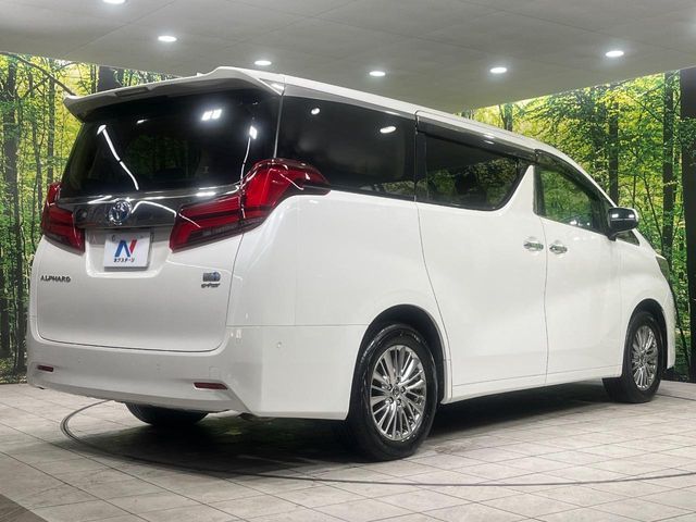 TOYOTA ALPHARD hybrid 4WD 2022