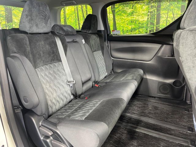 TOYOTA ALPHARD 4WD 2019