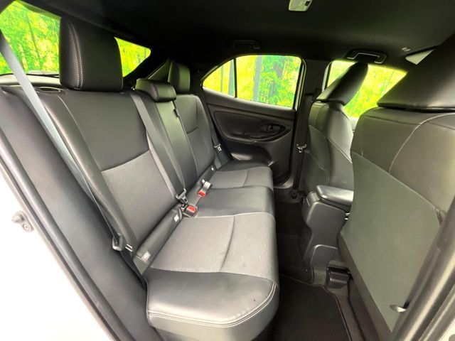 TOYOTA YARIS CROSS HYBRID 2025