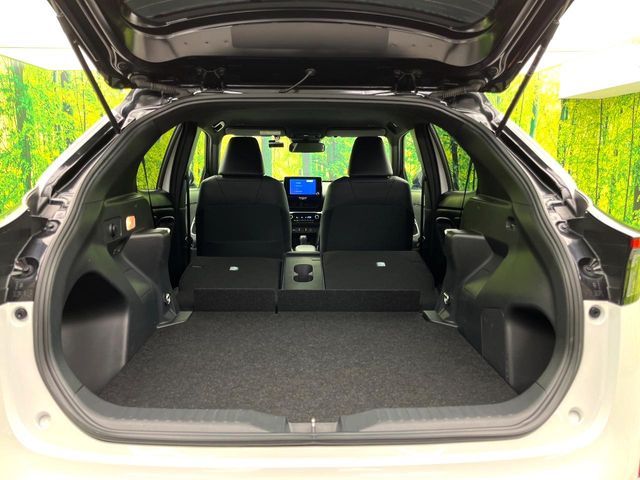 TOYOTA YARIS CROSS HYBRID 2025