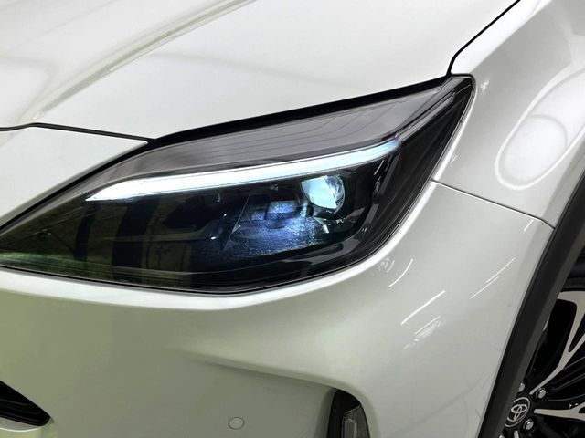 TOYOTA YARIS CROSS HYBRID 2025