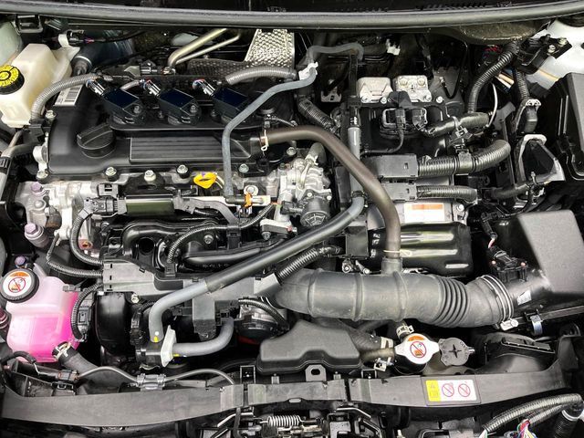 TOYOTA YARIS CROSS HYBRID 2025