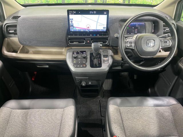 HONDA FREED 4WD 2024