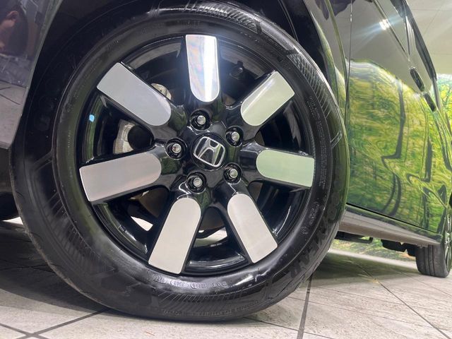 HONDA FREED 4WD 2024