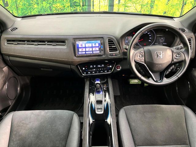 HONDA VEZEL HYBRID 2017