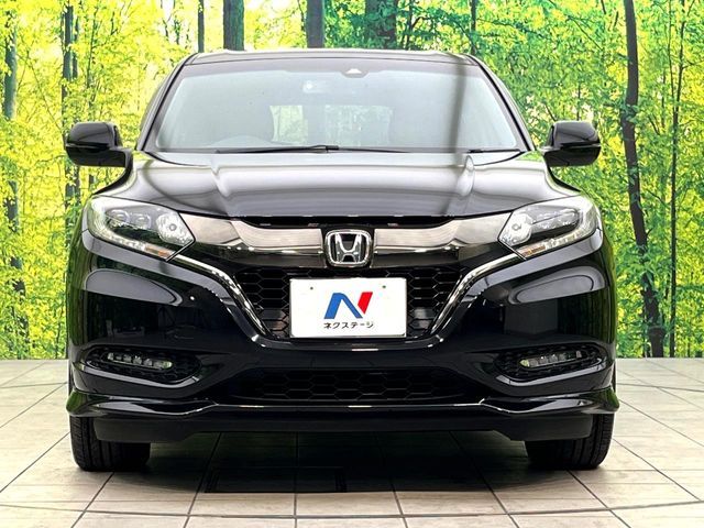 HONDA VEZEL HYBRID 2017