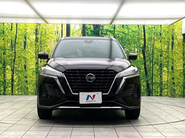 NISSAN KICKS 2021
