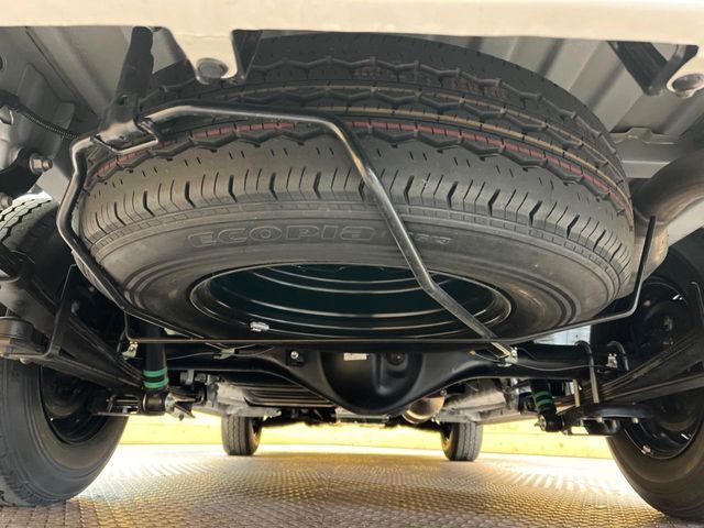 TOYOTA HIACE van 2WD 2025