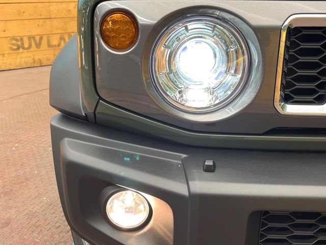SUZUKI JIMNY NOMADE 2025