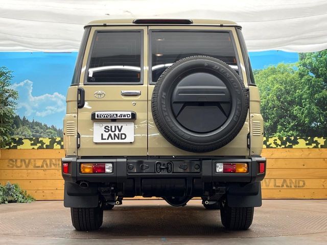 TOYOTA LANDCRUISER 70 2024