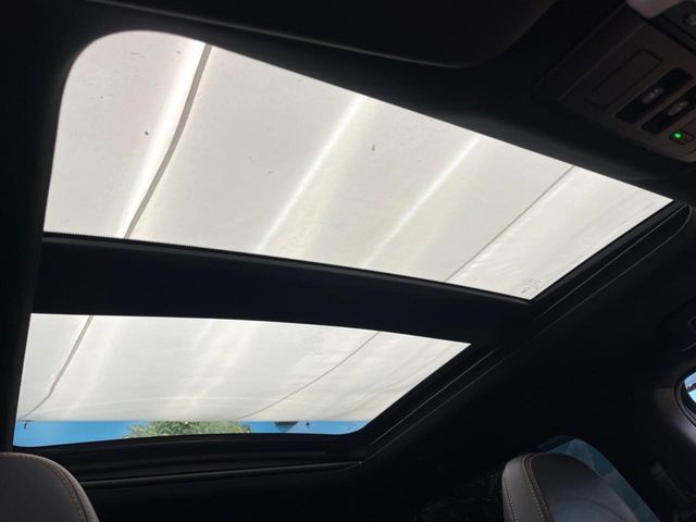 MITSUBISHI OUTLANDER PHEV 2023