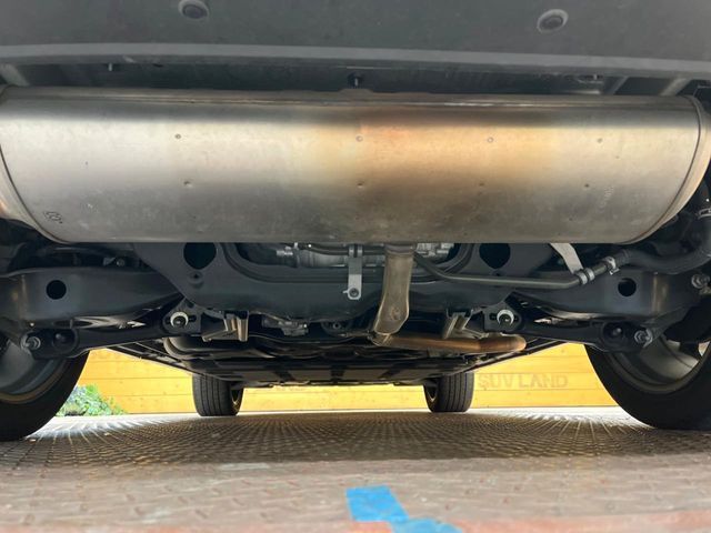 MITSUBISHI OUTLANDER PHEV 2023