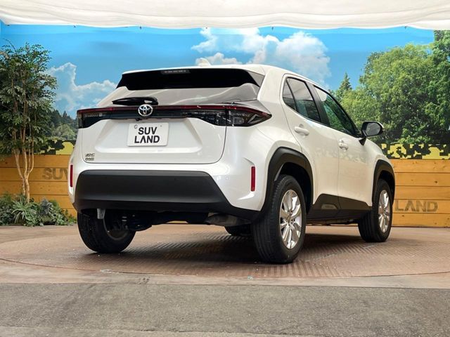 TOYOTA YARIS CROSS 2023