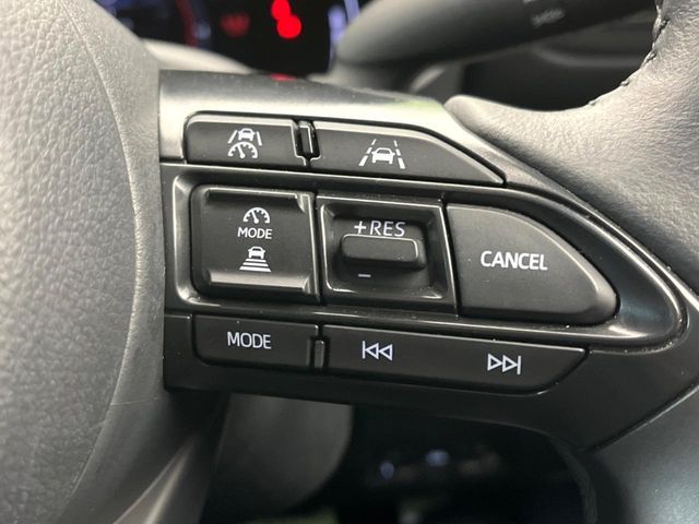 TOYOTA YARIS CROSS HYBRID 2025