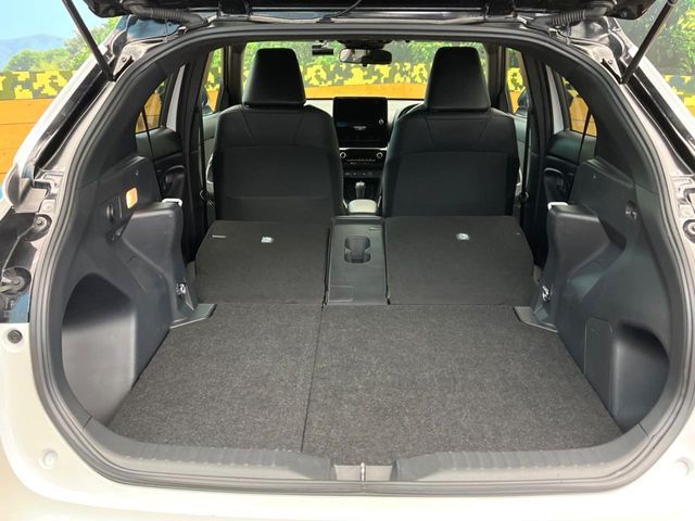 TOYOTA YARIS CROSS HYBRID 2025