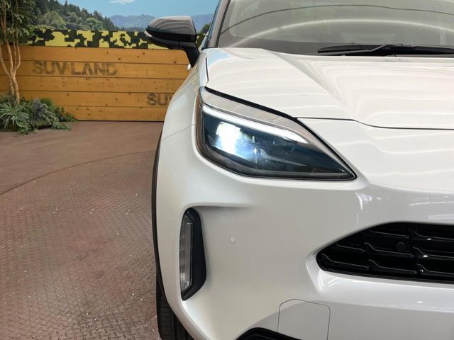 TOYOTA YARIS CROSS HYBRID 2025