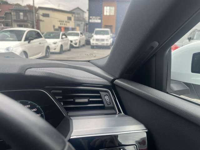 AUDI AUDI e-tron SPORTBACK 2022