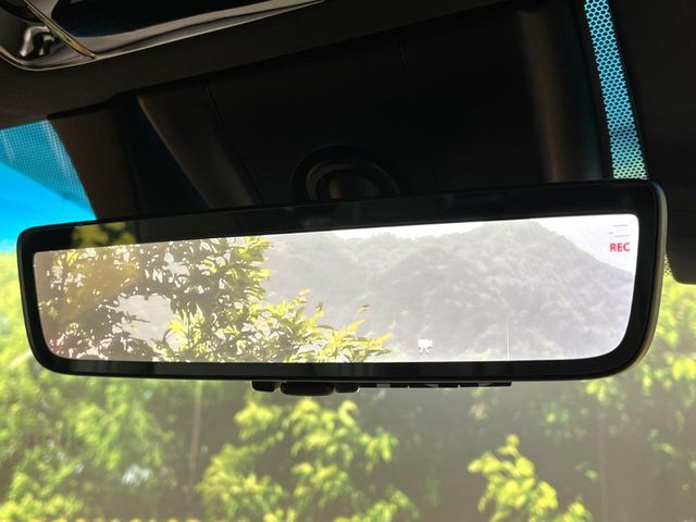 TOYOTA HARRIER HYBRID 2025