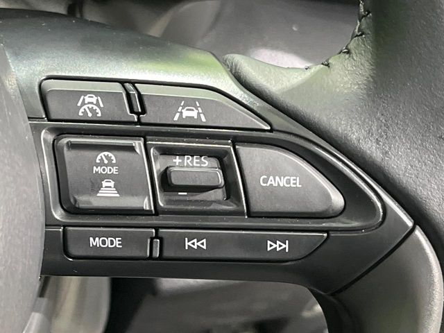 TOYOTA YARIS CROSS 2025