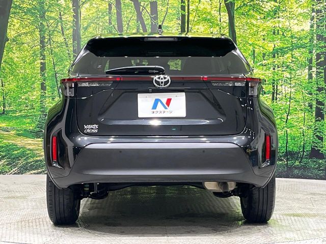 TOYOTA YARIS CROSS 2025