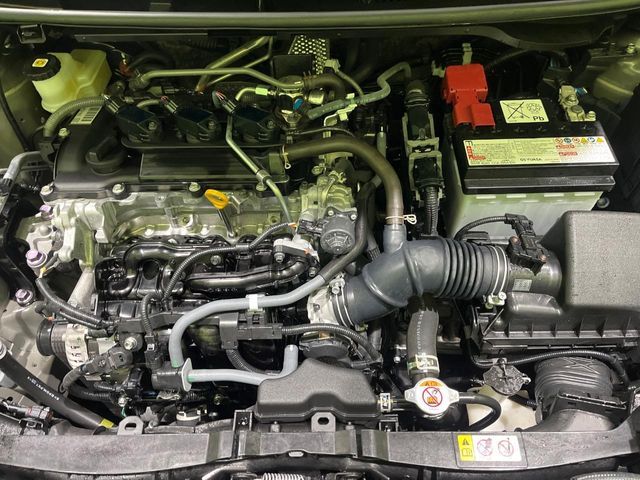 TOYOTA YARIS CROSS 2025