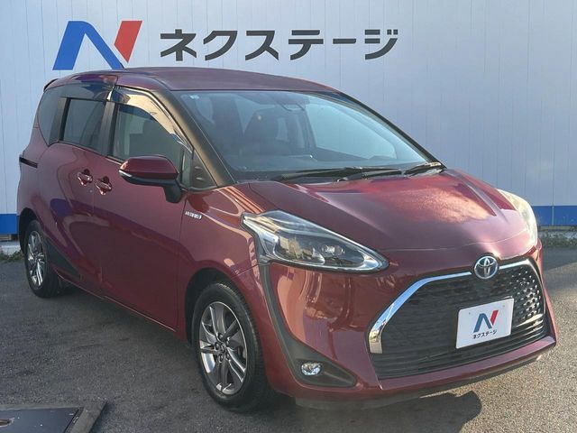 TOYOTA SIENTA HYBRID 2019