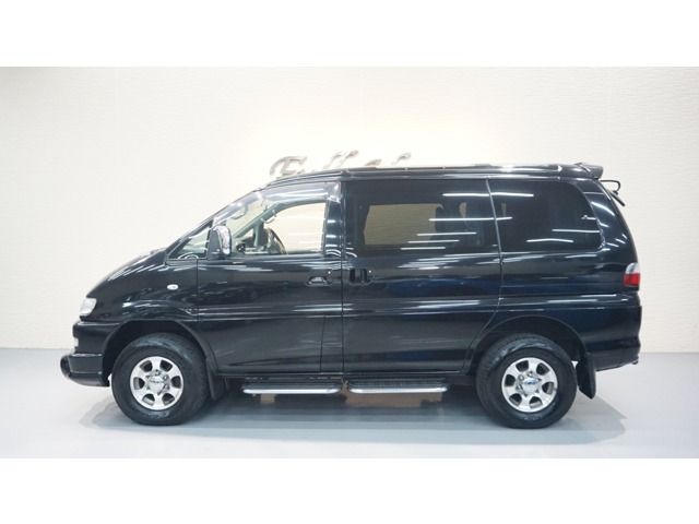 MITSUBISHI DELICA SPACE GEAR  4WD 2006