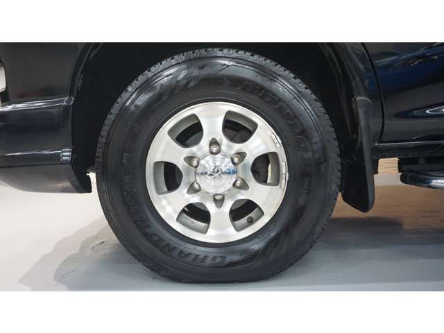 MITSUBISHI DELICA SPACE GEAR  4WD 2006