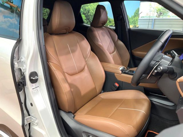 TOYOTA LEXUS LBX 2024