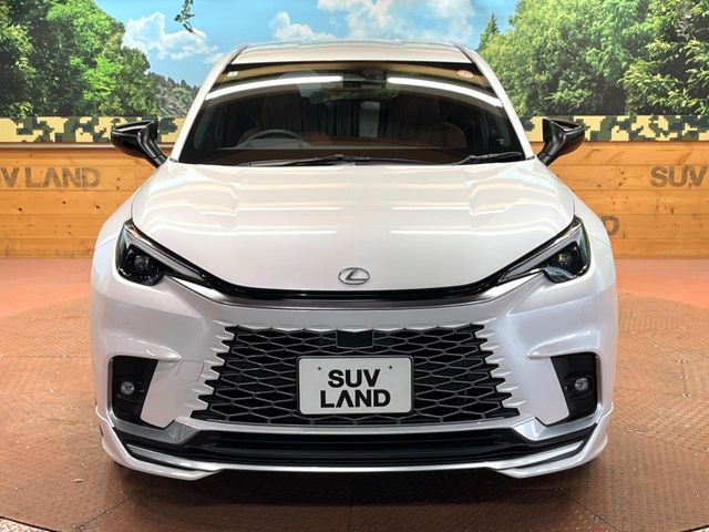 TOYOTA LEXUS LBX 2024