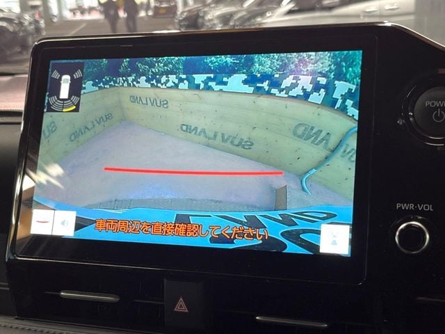 TOYOTA VOXY HYBRID 2023