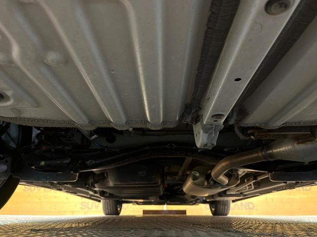 TOYOTA VOXY HYBRID 2023