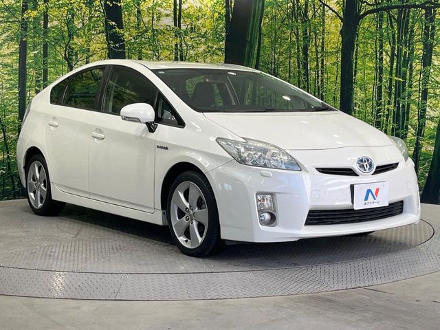 TOYOTA PRIUS 2011