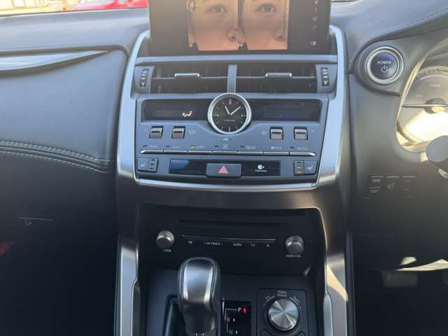 TOYOTA LEXUS NX300h 2018