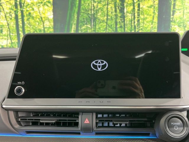 TOYOTA PRIUS 2024