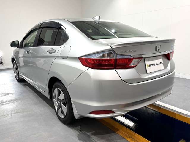 HONDA GRACE HYBRID 2014