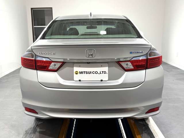 HONDA GRACE HYBRID 2014