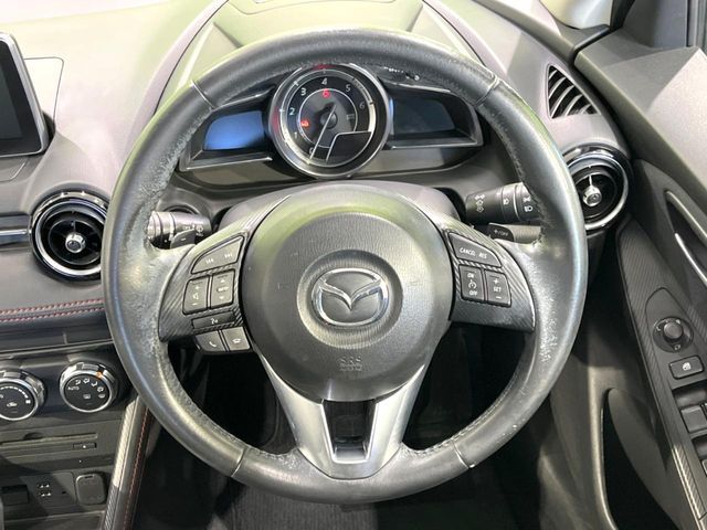 MAZDA DEMIO 2015