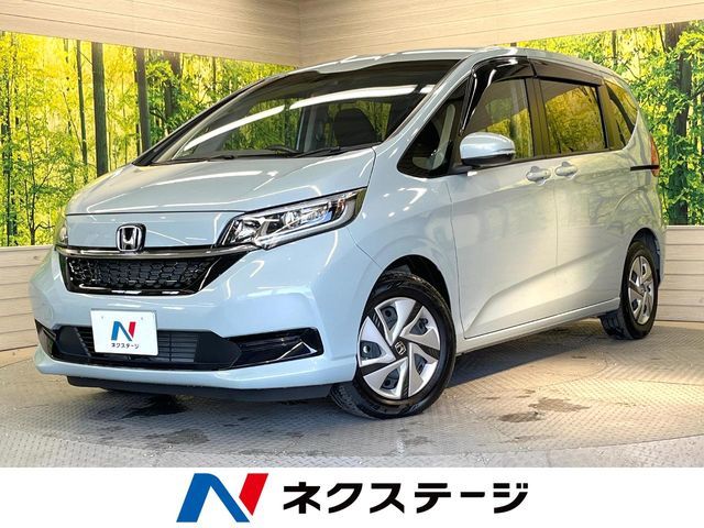 HONDA FREED HYBRID 2024