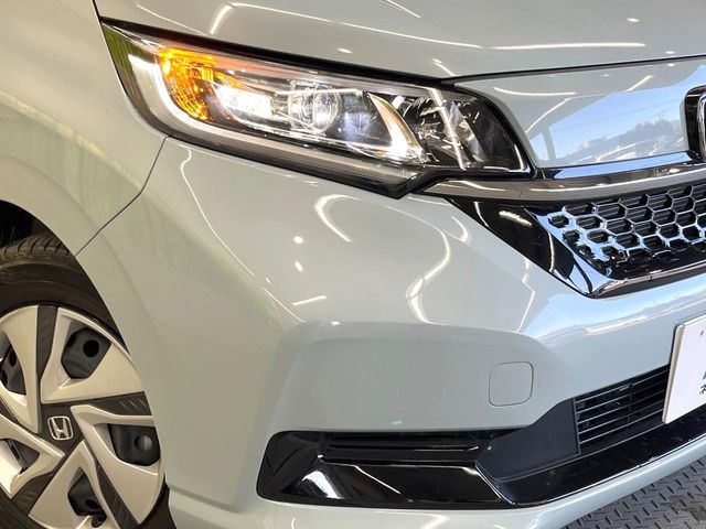 HONDA FREED HYBRID 2024