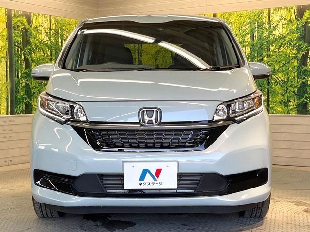 HONDA FREED HYBRID 2024