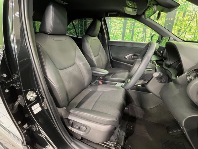 TOYOTA YARIS CROSS HYBRID 2024