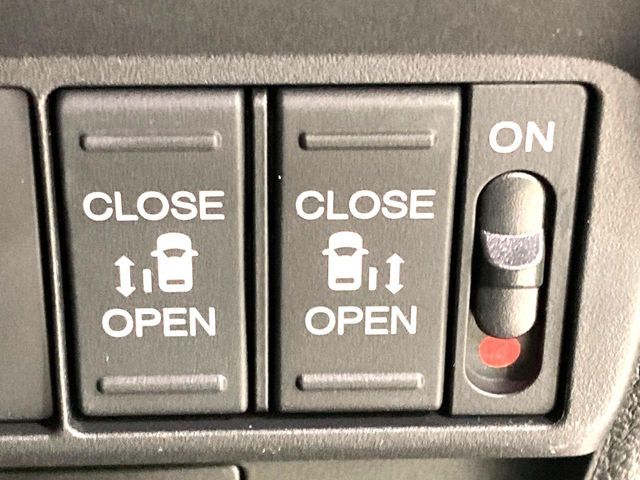 HONDA FREED e:HEV 2025