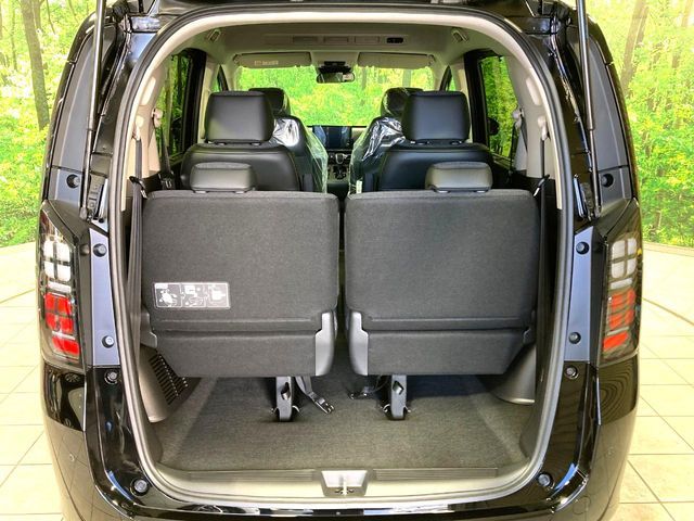 HONDA FREED e:HEV 2025