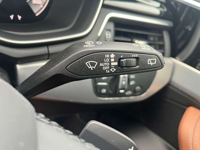 AUDI AUDI A4 AVANT 2024