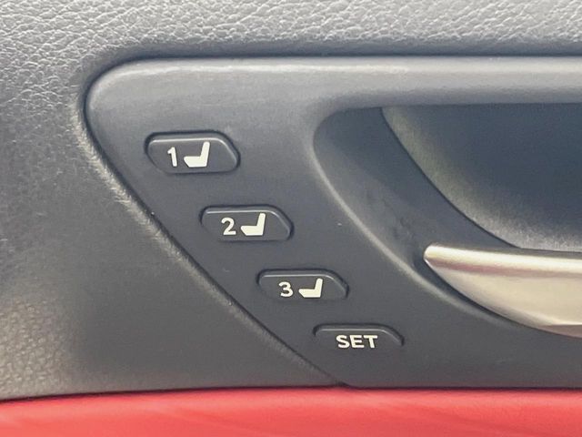 TOYOTA LEXUS IS300 2020