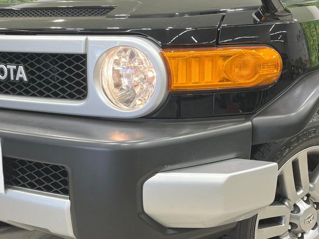 TOYOTA FJ CRUISER 4WD 2012