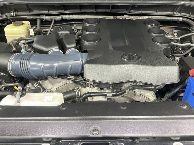 TOYOTA FJ CRUISER 4WD 2012