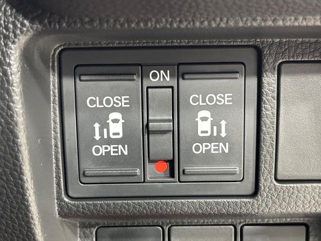 HONDA STEPWAGON e:HEV SPADA 2023