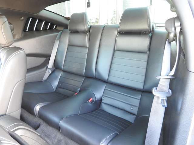 FORD FORD MUSTANG 2013